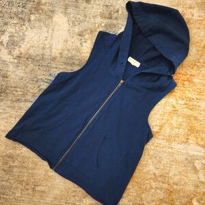 Synergy Sleeveless Zip Up Hoodie
